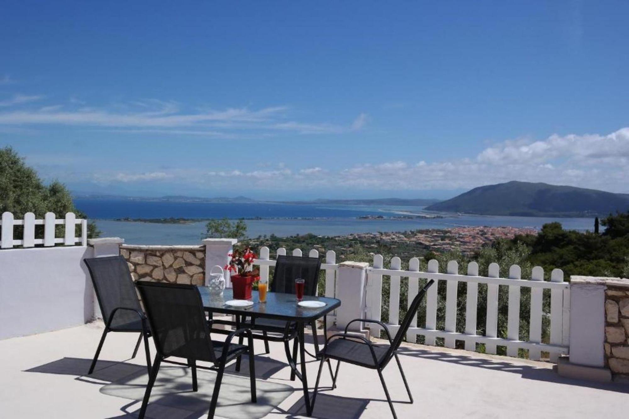 Eris Villa - Amazing View In Lefkada Frinion Екстер'єр фото